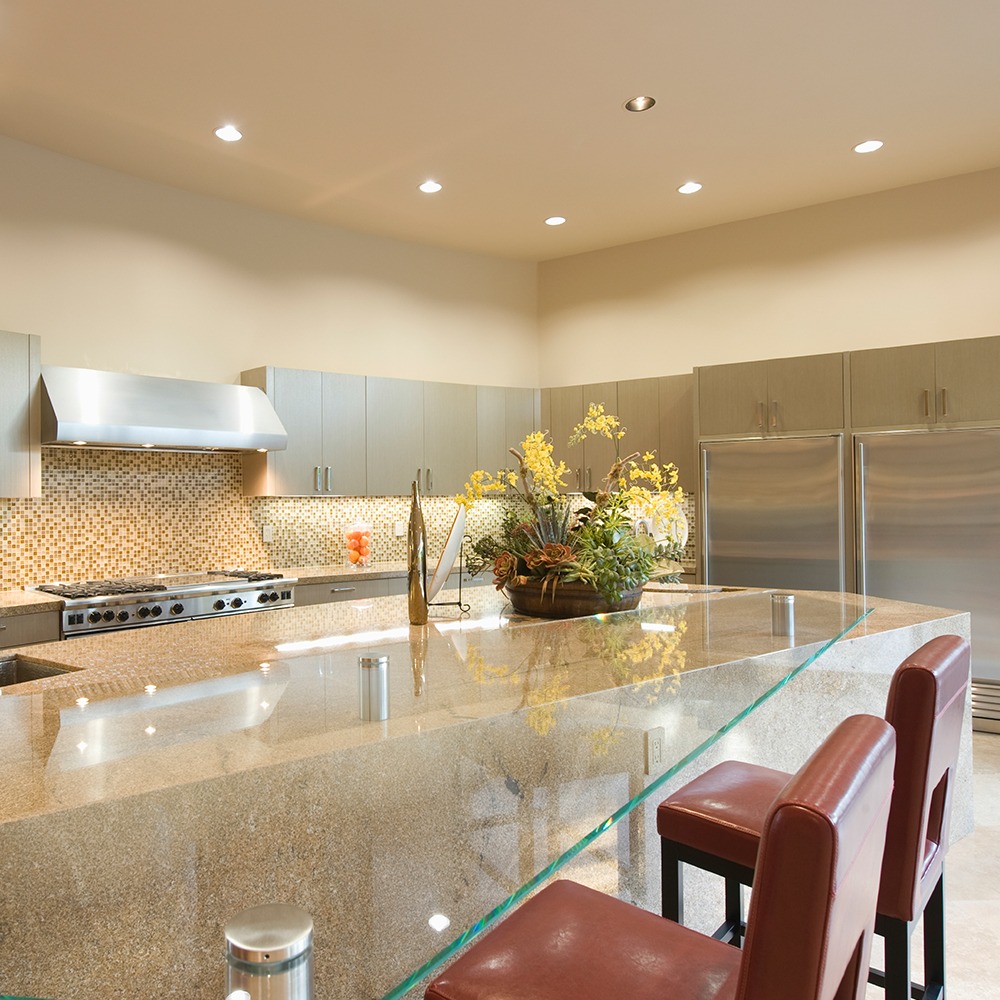 Protege tus mesas con cristal